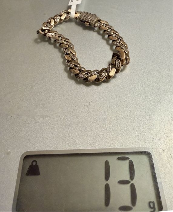 Bratara aur 14 k cuban 13 gr. 19 cm. Cu certificat pret 5850 lei