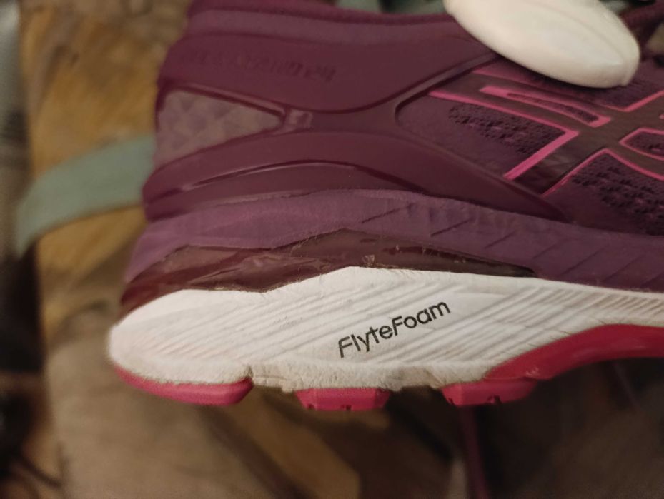 Маратонки ASICS Gel-Kayand 24 42