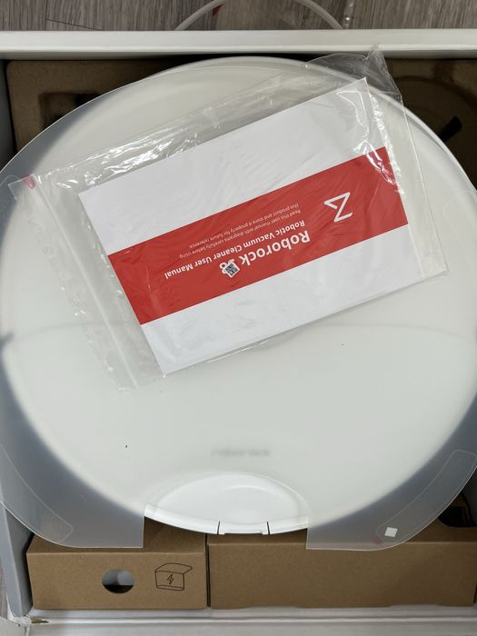 Робот-пылесос Roborock S8