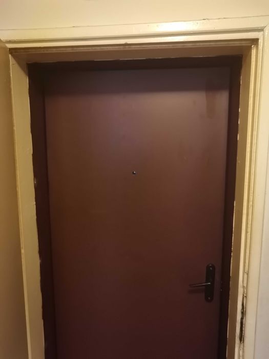 Масивна метална врата за монтаж върху дървена каса – 195.5/81.5 см