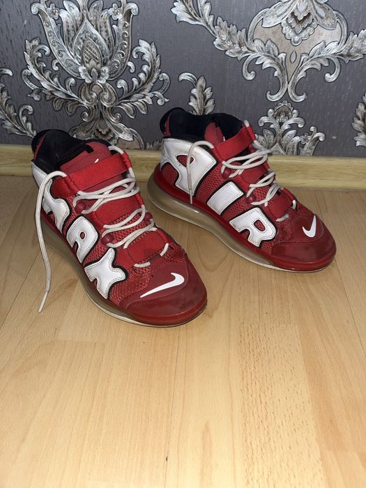 Nike air more uptempo