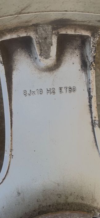 Летни Гуми-KUMHO-255/50/R19+235/50/R19+MERCEDES-ML 164 Оригинал-Джанти