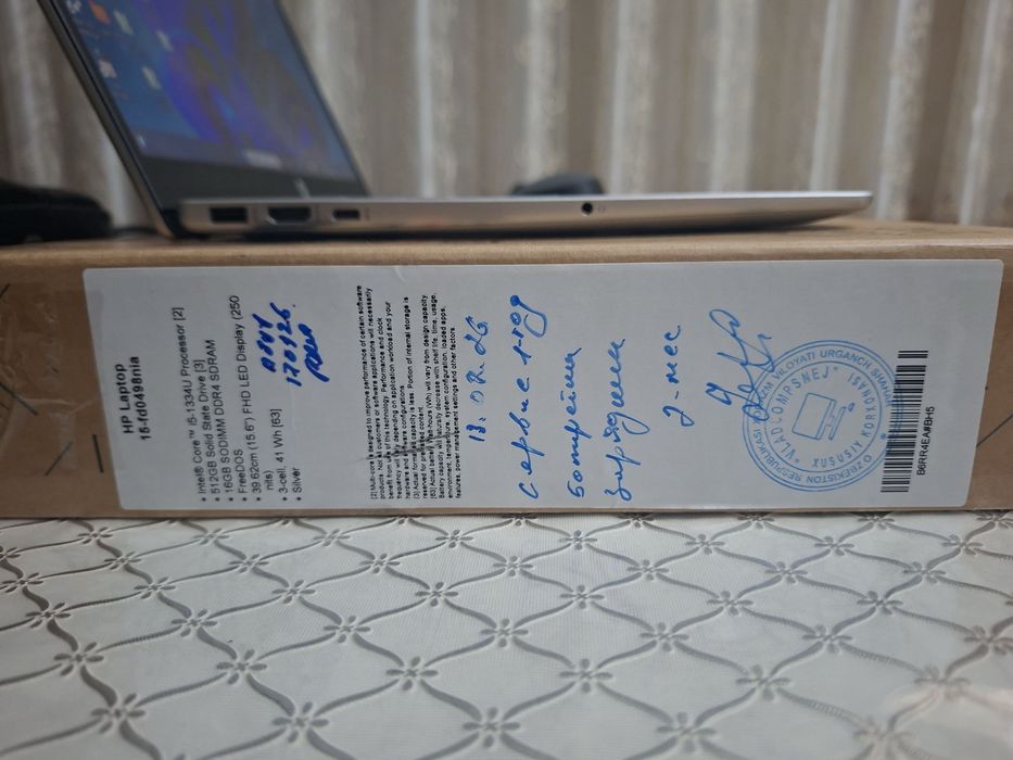 Noutbuk sotiladi HP laptop 15-f. Narxidan o’tib beramiz. Kelishiladi