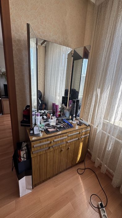 Комплект мебели только самовывоз