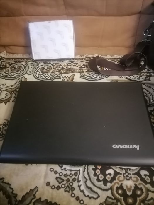 Продам 2 ноутбука на запчасти