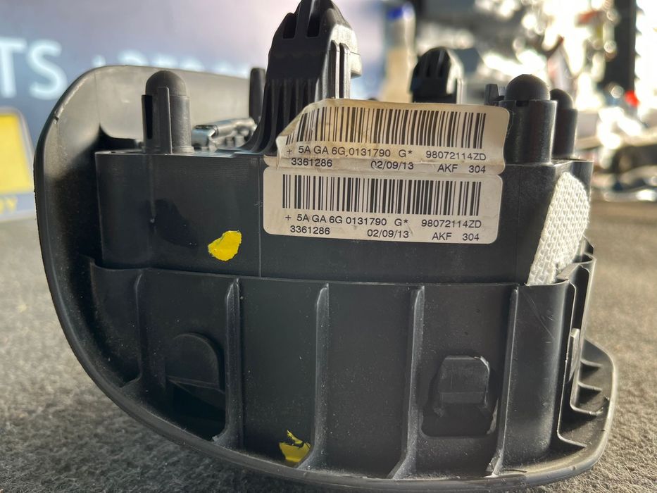 Бег еърбег аирбег Peugeot 2008