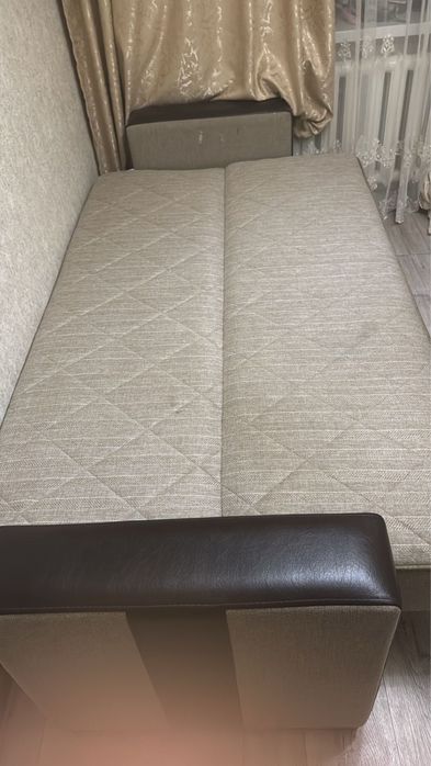 Продаю диван б/у