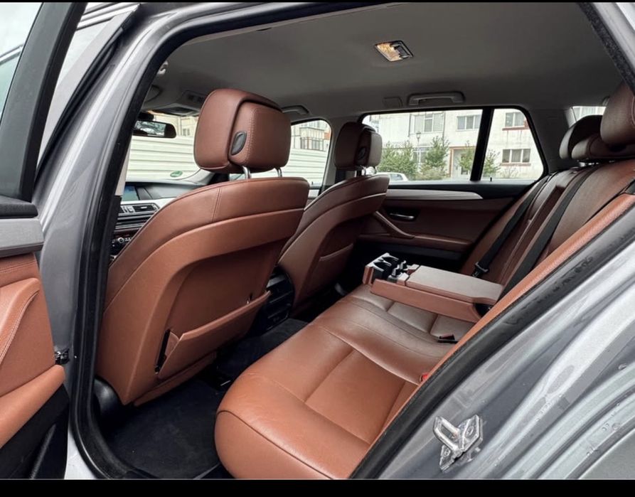 BMW Seria 5 /// F11 /// 530d / 2012/ Automat