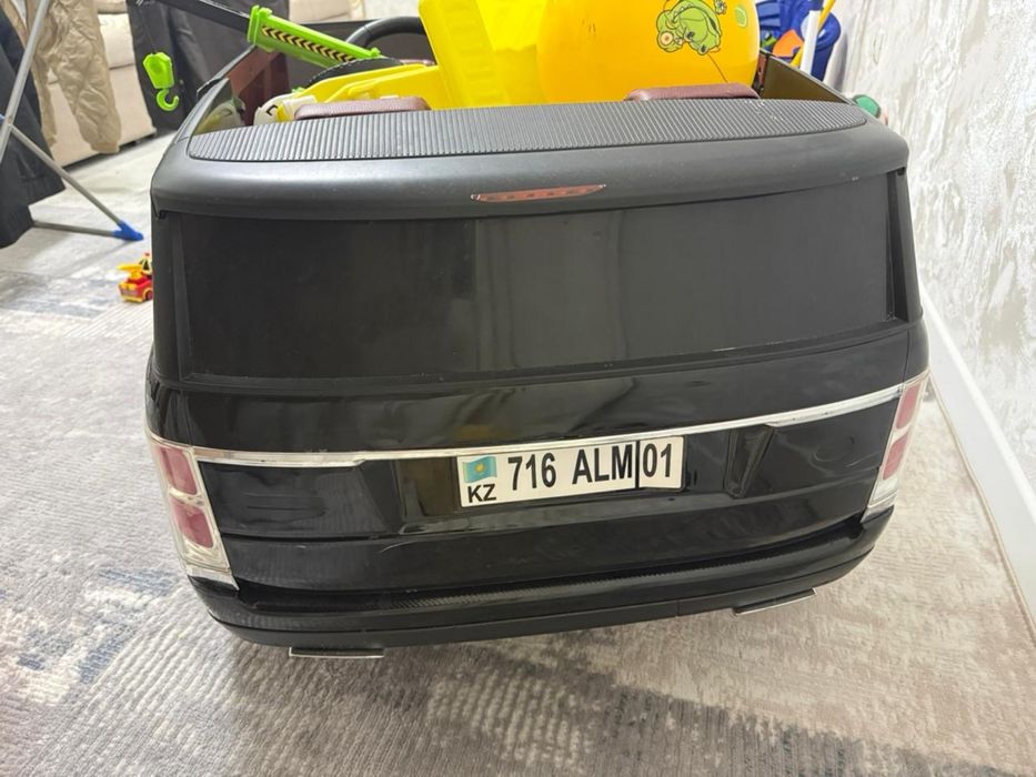 Продается детская машина