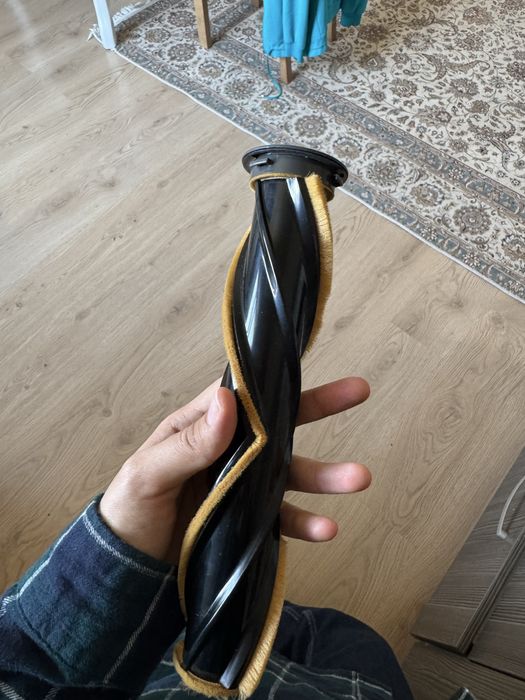 Продам щетку для пылесоса Dreame