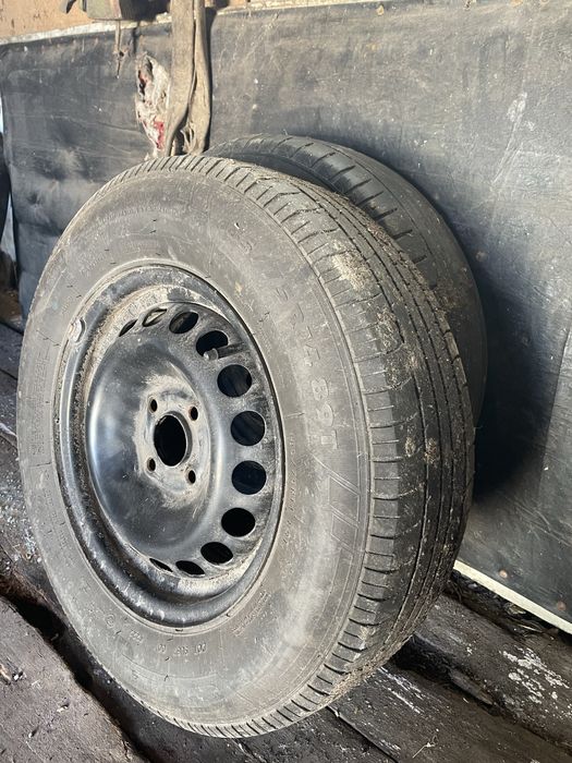 Продам летние колеса (шины с дисками комплект)