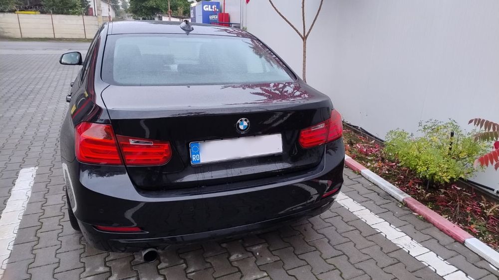 BMW 320i Seria 3 F30, 184 CP