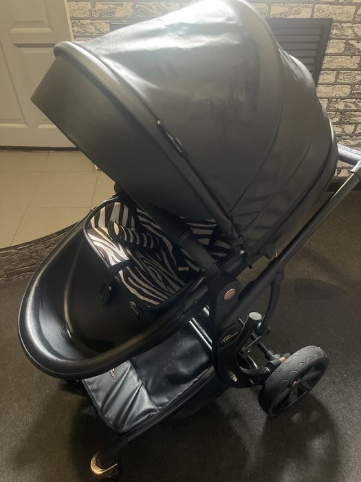 Продам коляску б/у в идеальном состоянии