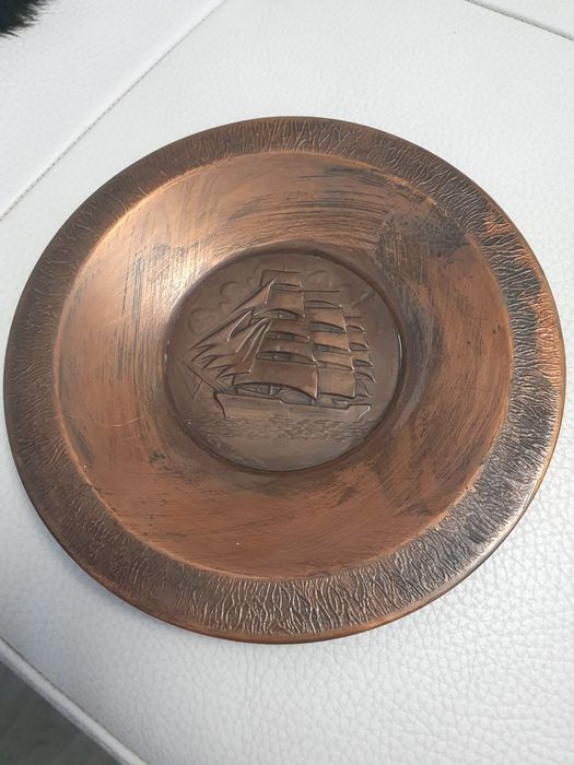 Декоративна медна чиния 18см