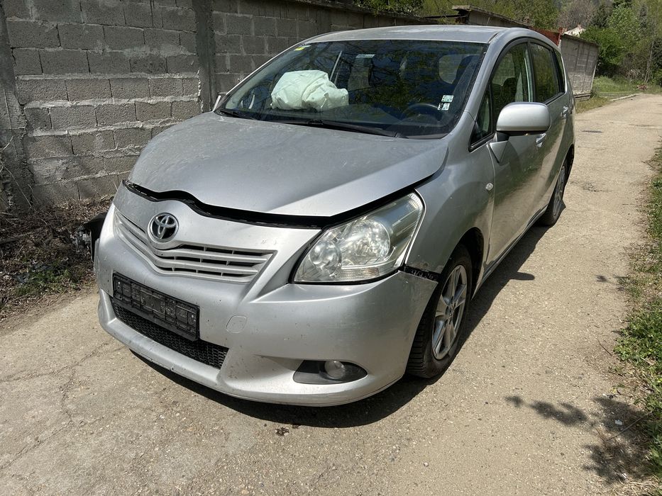 на части Toyota Verso 2.0 d4d 2009 126кс