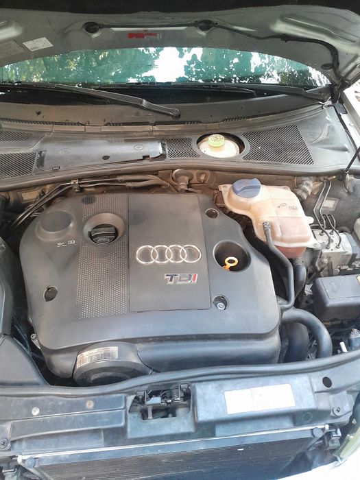 AUDI A4 2001 — imagine 5