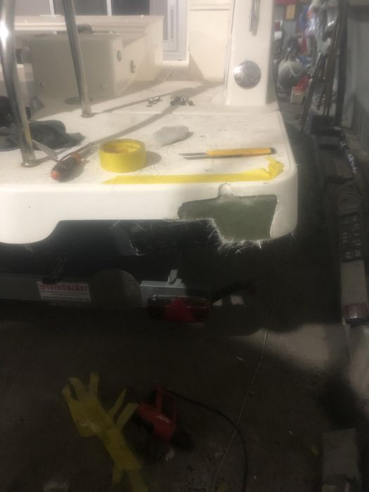 Reparatii ambarcatiuni la Domiciliul Clientului /în marină