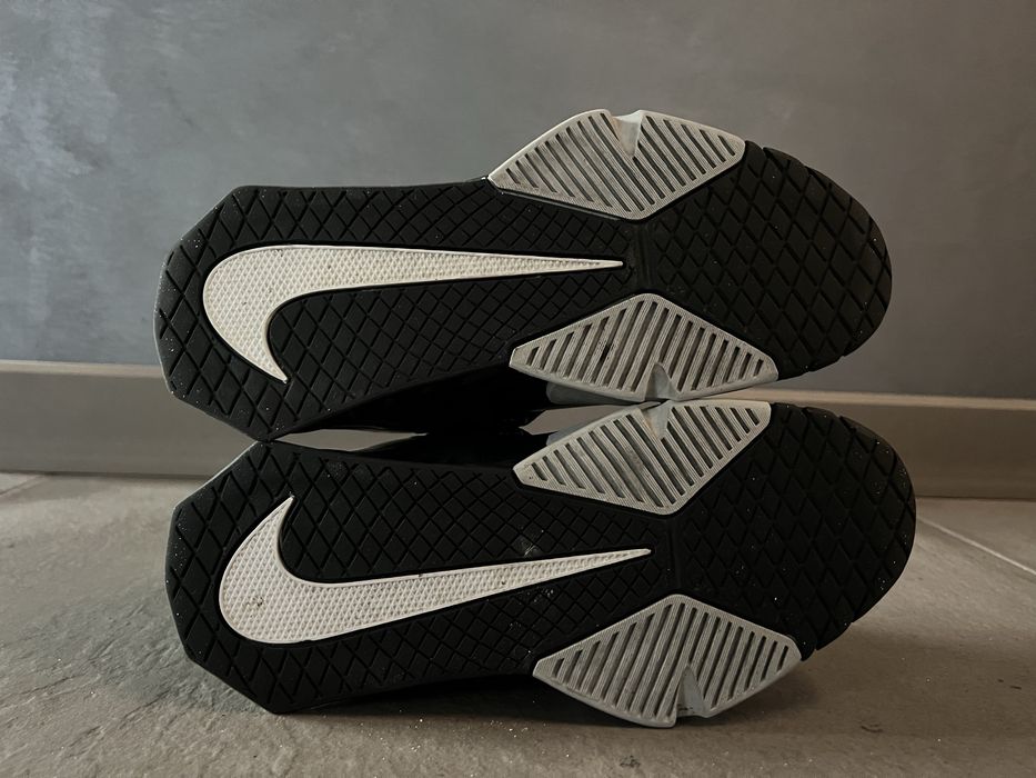 NIKE SAVALEOS Black-white / Nike 23Engineered