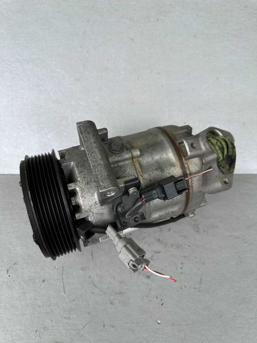 Compresor Clima Dacia Logan 0.9 TCE 926000734R Dacia Sandero