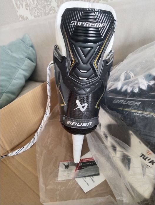 Коньки хоккейные Bauer supreme m40