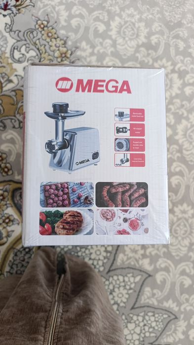 Мясорубка электрическая