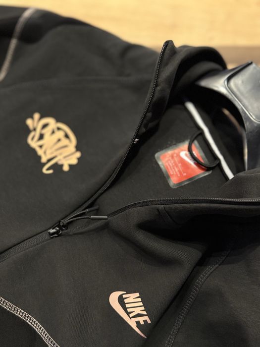 Trening Nike Tech Fleece, Syna World Central Cee !