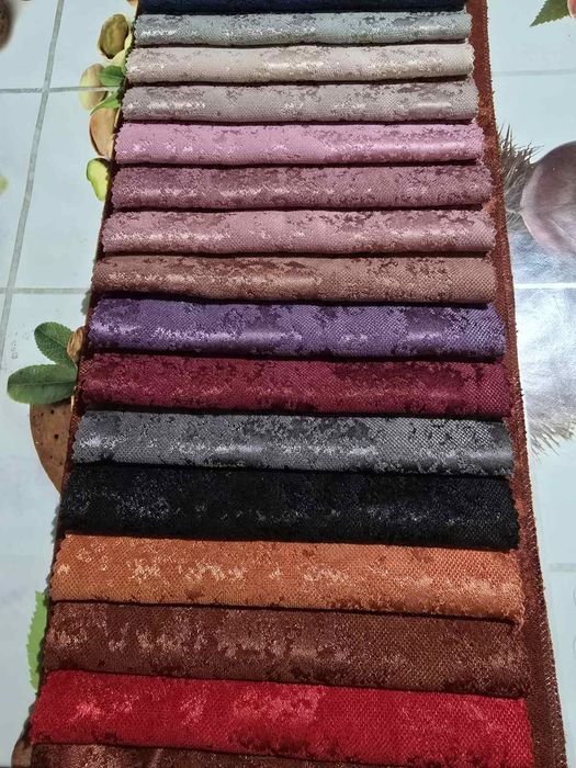 Нов модел плат сатен с петек