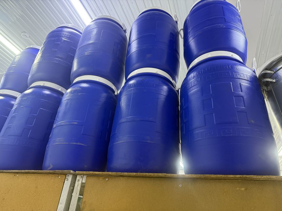 Продам бак синий