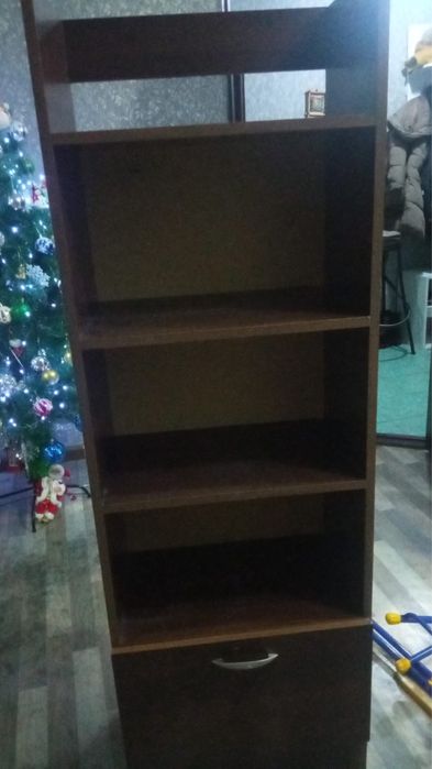 Шкаф в хорошем состоянии