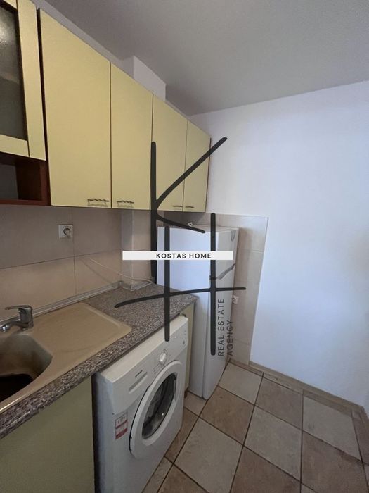 Дава се под наем Двустаен апартамент в Варна, Аспарухово - 70 кв.м за 204 € - Снимка #2