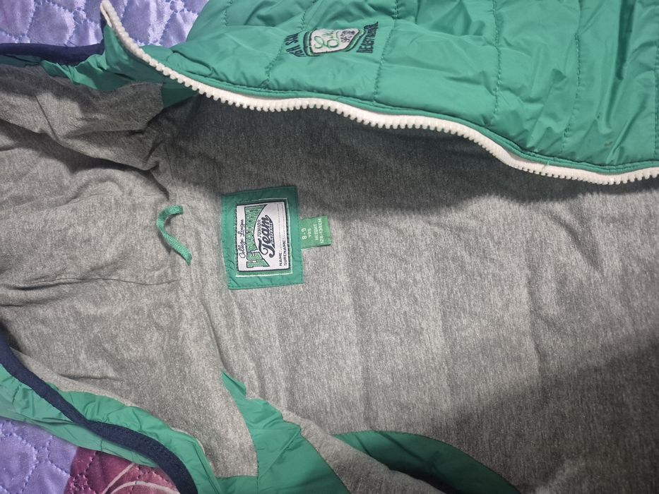 Продам желетку на мальчика