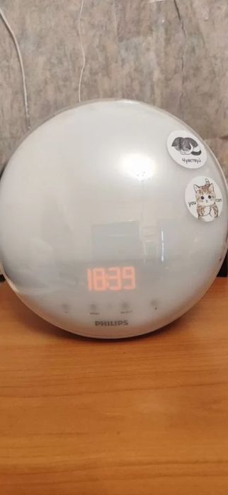 Световой Будильник электронный настольный Лампа Рассвет часы радио