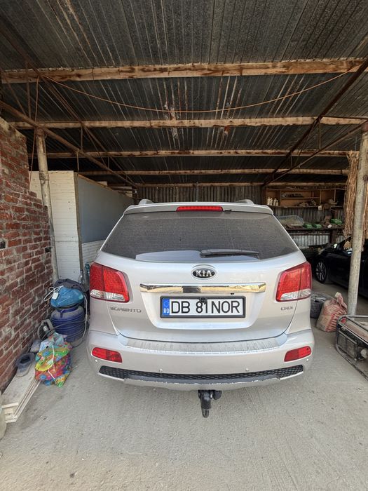 KIA Sorento 2010 — imagine 3
