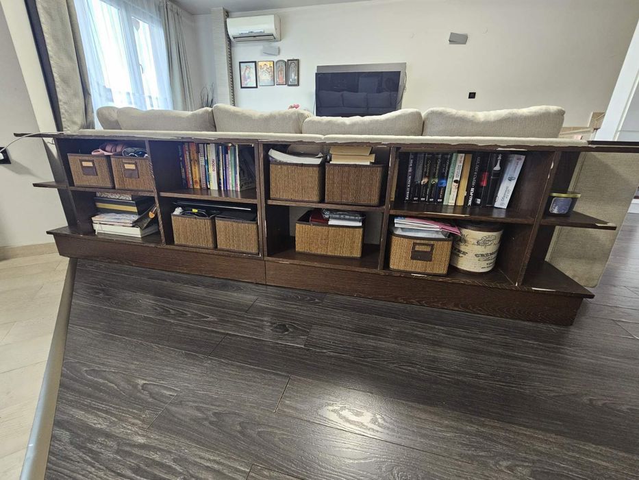 Холов диван ъгъл с етажерка