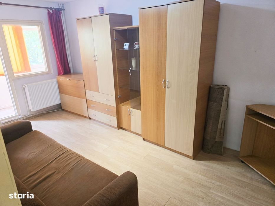 Garsonieră CF 1 - 37 mp - Centrală Proprie - Et. Intermediar