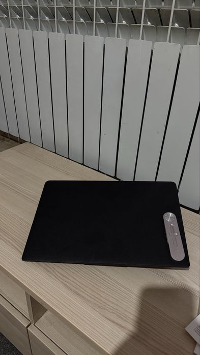 Ноутбук Lenovo в идеальном состояние!