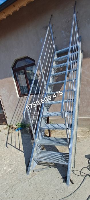 Scări metalice zincate 80x23cm