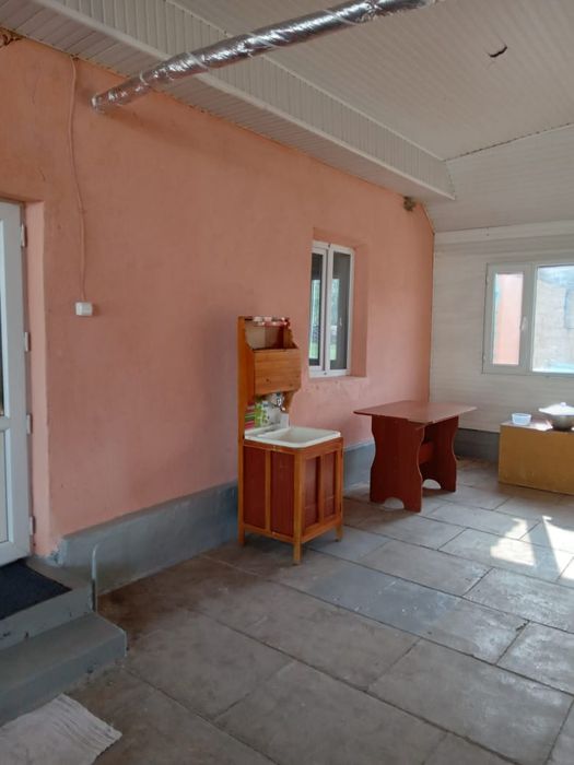 Продаётся дом    в селе ровный