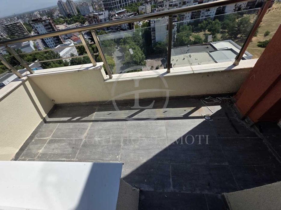 Продава се Тристаен апартамент в Пловдив, Тракия - 106 кв.м за 1236 €/кв.м - Снимка #11