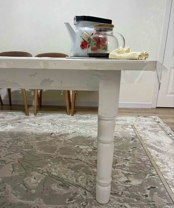 продам стол для кухни