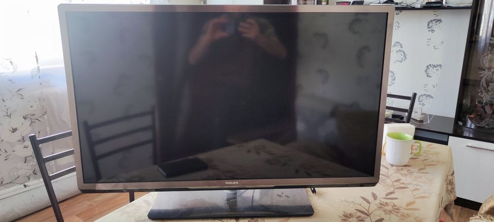 Телевизор Philips AQ552.4ELA