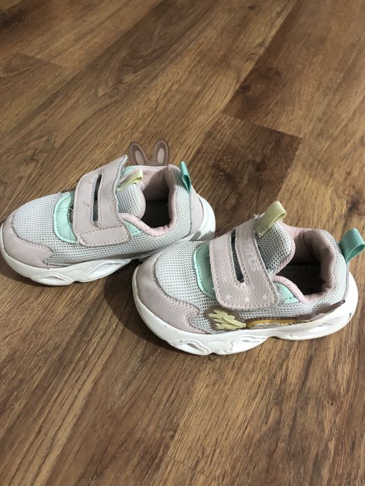 Продам обувь не дорого