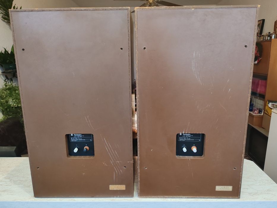 Technics SB-402 най високия клас от тази серия за годините си 1976г.