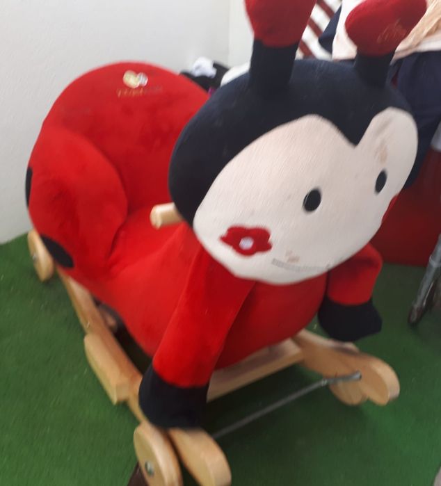 Balansoar Kinder Kraft 2in1 cu roti și sunet