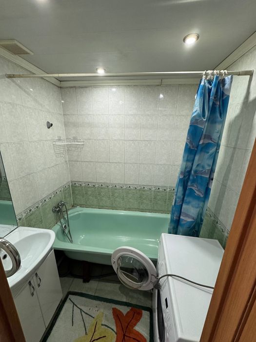 Продам 2 комнатную квартиру