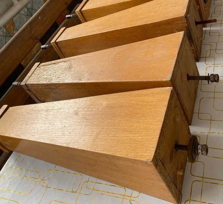 бильярдный стол в комплекте