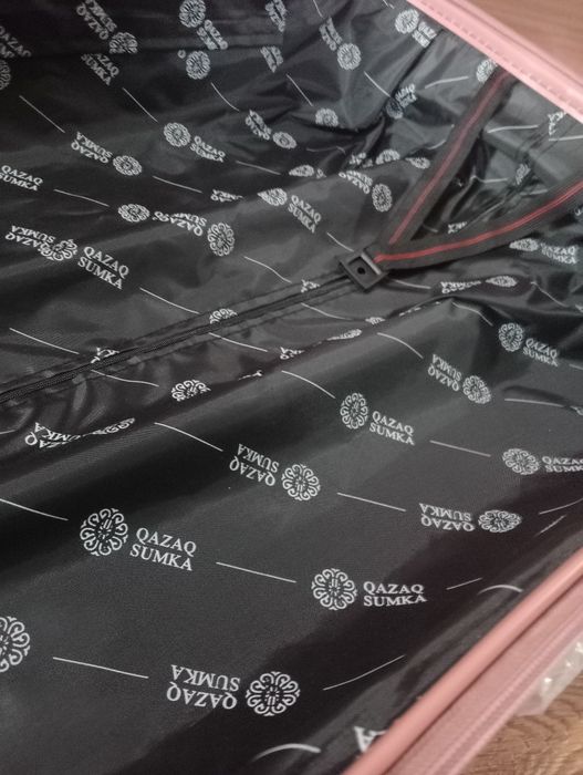 Большой чемодан (новый)