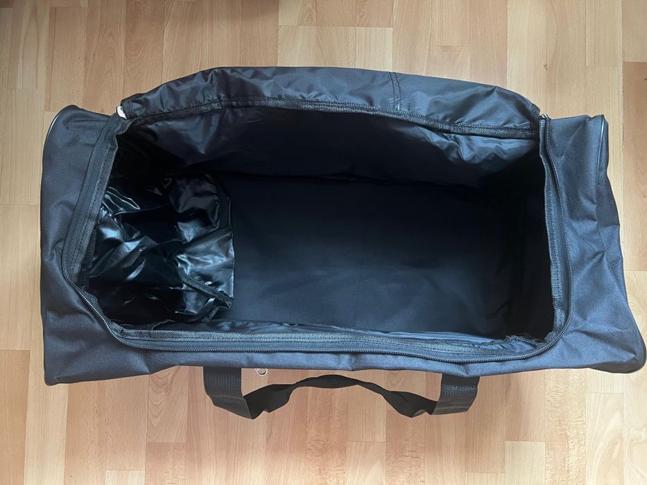 Продам сумку новую FAIRTEX