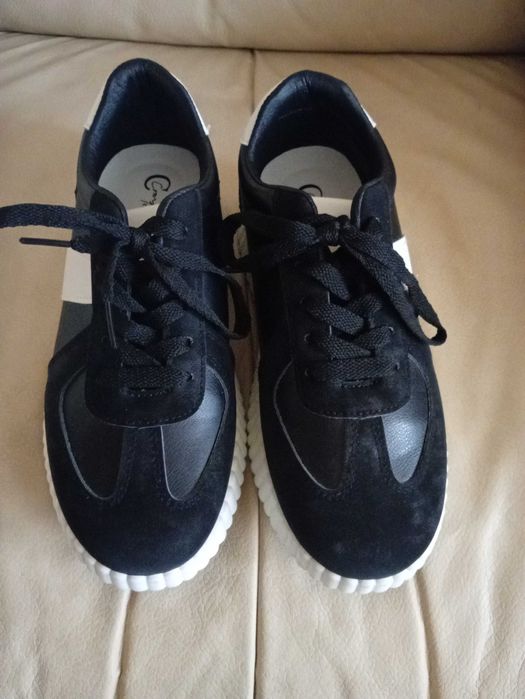Pantofi sport cu talpa groasa