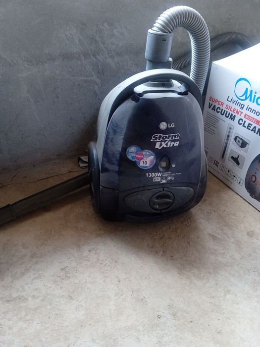 Пылесос LG состояние хорошее